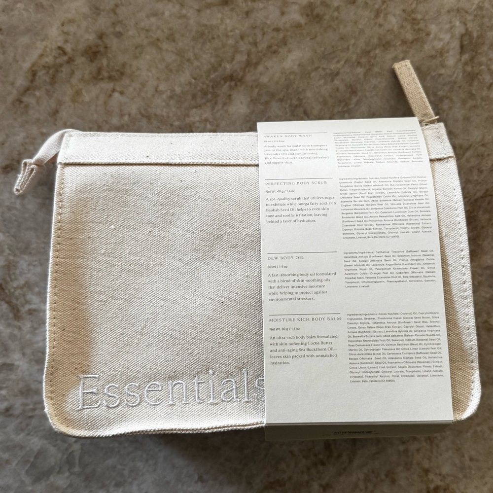 BRAND NEW UNOPENED Oak Essentials Travel Body Discovery Set - Picture 2 of 3